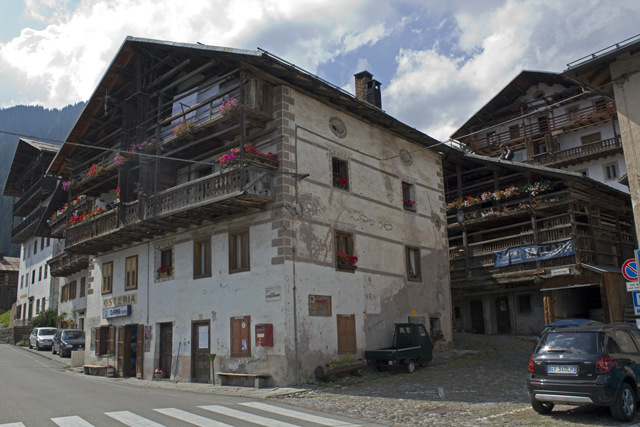 2011-08-27_12-57-00 cadore.jpg - Irgendwo im Valle de Biois